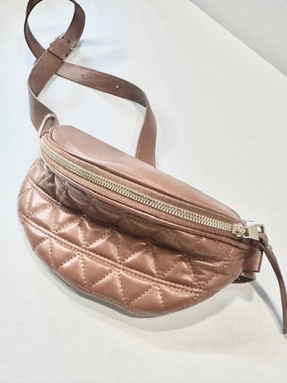 Womens Quilted Crossbody Belt Bag Fanny Pack Zipper Inner Pocket Light Brown